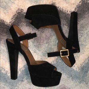 Steve Madden Platform Heels!